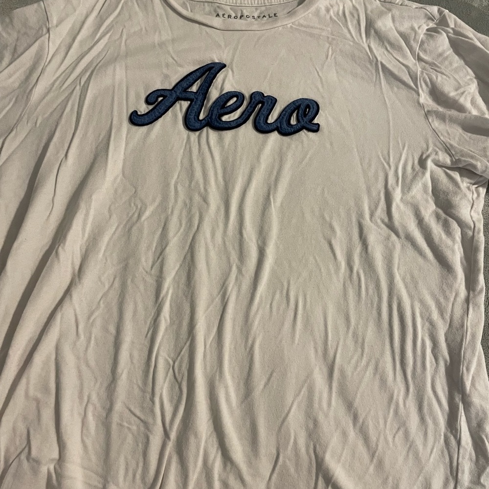 White Aeropostale tshirt